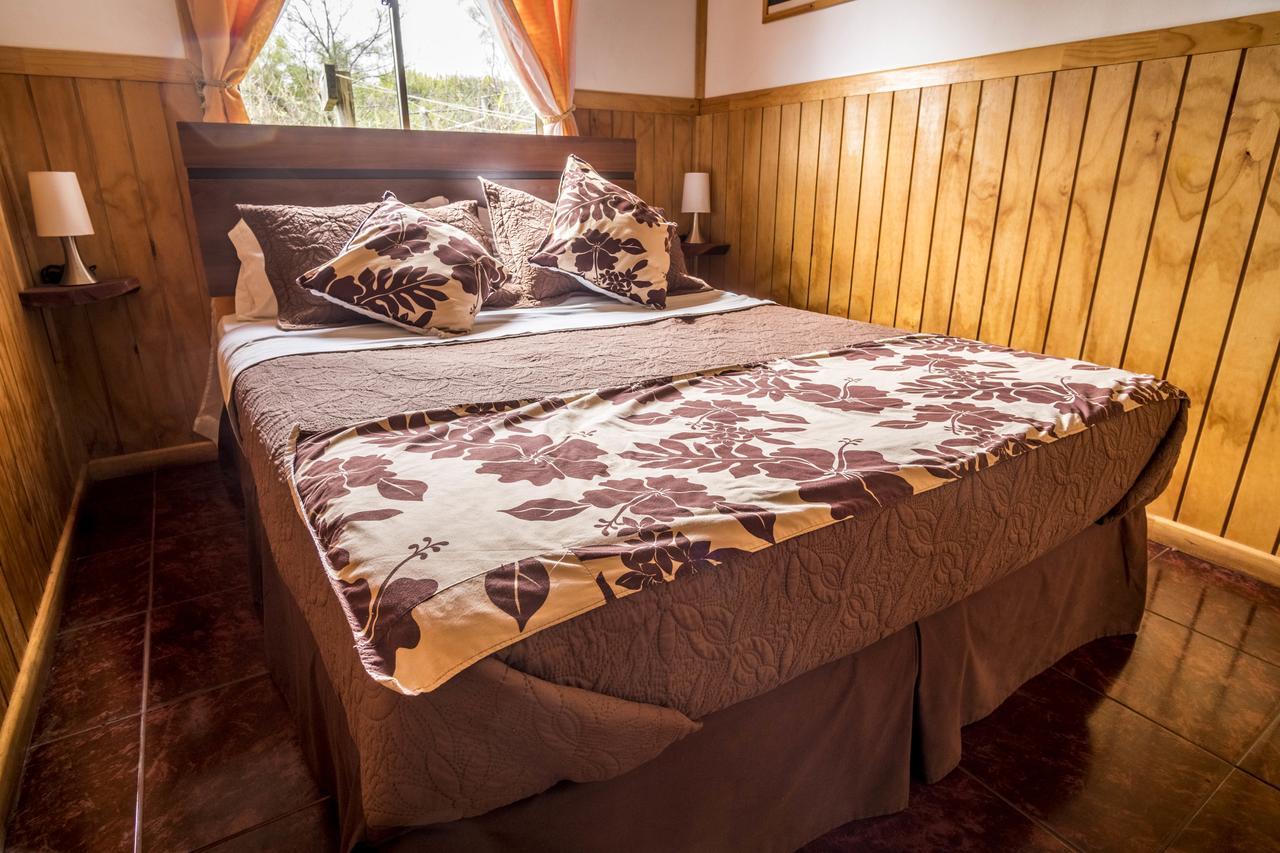 Cabanas Henua Iti Hanga Roa Exterior foto